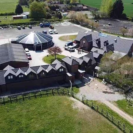 Appaloosa Suite With Amazing Views Of Stud Farm. Driffield Exterior foto